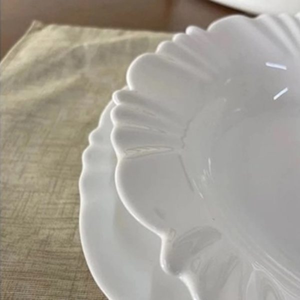 Kit 24 Prato Fundo Nadir Duralex Vidro Pétala Branco Opaline - Imagem 5